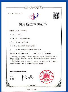 �������g